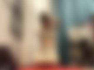 Live cam show with Julia - New Sexwebcam on Latina Girls