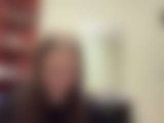 Live cam show with BeverleyCaplan - Bikini on xfollow cams
