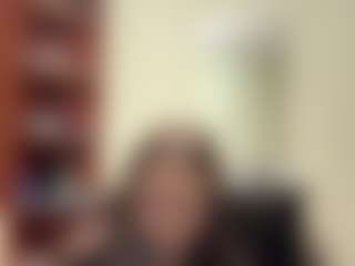 Live cam show with BeverleyCaplan - Lush Teen (18+) on Livezox