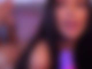 Demisinn MILF webcam performer live streaming