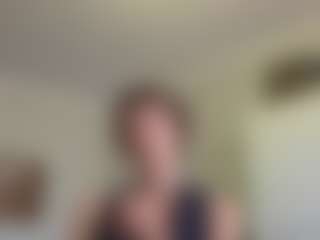 Live cam show with Ria - Control on SmokeAndPoke