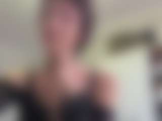 Live cam show with Ria - Oil on SinfulBabes
