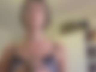 Live cam show with Ria - New Squirt on Camsoda