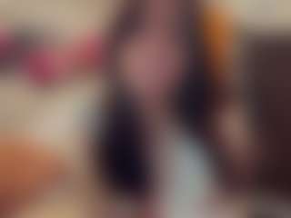 Live-camshow met JoniStellings - New Brown Eyes op Camsoda