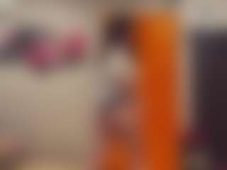 Live cam show with JoniStellings - Slave on eurowanks.com