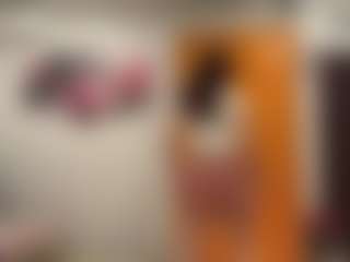 Live cam show with JoniStellings - New White on StripNow | georgia