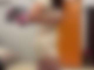 Live cam show with JoniStellings - New Teen (18+) on WildCum
