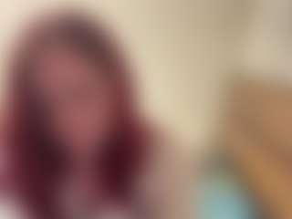Live cam show with KayceeAcosto - Average on Camsoda