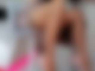 KrissLoveSnort's Live Sex Cam Show
