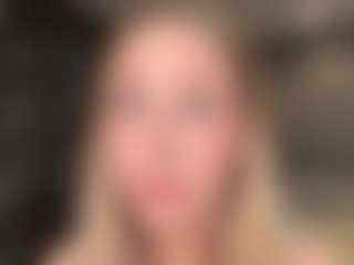 Spettacolo in cam dal vivo con RomaKersey - New Shaved Pussy su Camsoda