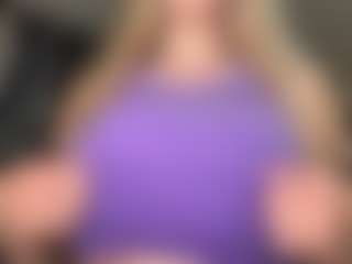 Live cam show with RomaKersey - Striptease Young Adult on Camsoda