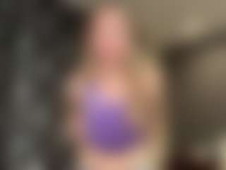 RomaKersey's Live Sex Cam Show