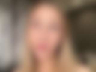 RomaKersey's Live Sex Cam Show