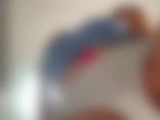 Live cam show with RomaKersey - Flashing on infinitiblacc.com