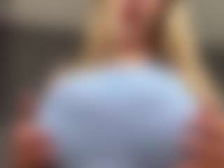 RomaKersey's Live Sex Cam Show