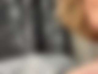Live cam show with RomaKersey - Tittyfuck on alttransgirls
