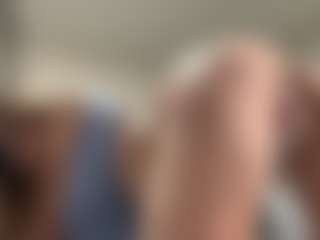 Live cam show with RomaKersey - Tittyfuck on LiveSexCams6