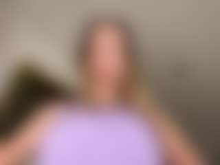 Live cam show with RomaKersey - Spy Granny on madthumbs