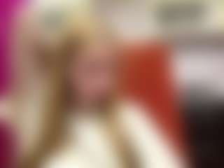 SeasonLabreck's Live Sex Cam Show