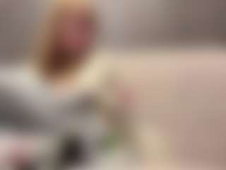 SeasonLabreck's Live Sex Cam Show