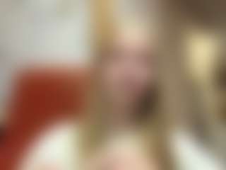 SeasonLabreck's Live Sex Cam Show