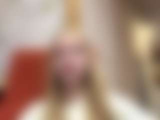SeasonLabreck's Live Sex Cam Show