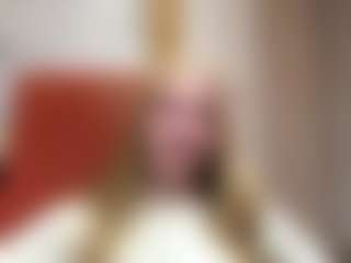 Live cam show with SeasonLabreck - New Big Tits on camwithhim.com