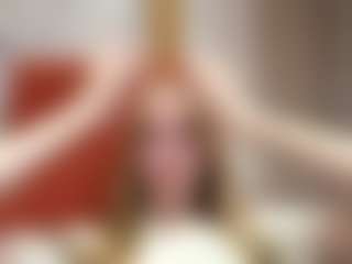 Live cam show with SeasonLabreck - Normal on Hubzter Live