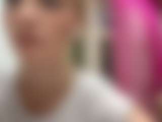 SeasonLabreck's Live Sex Cam Show