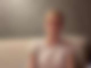 SeasonLabreck's Live Sex Cam Show