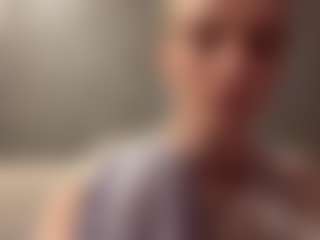 SeasonLabreck's Live Sex Cam Show