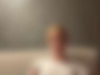 SeasonLabreck's Live Sex Cam Show