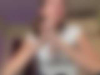 TonyaDellaratta's Live Sex Cam Show