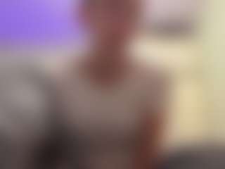 TonyaDellaratta's Live Sex Cam Show