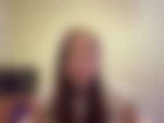 Live cam show with TonyaDellaratta - Squirt on Camsoda
