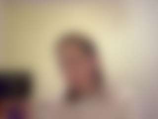Live cam show with TonyaDellaratta - New Sexwebcam on Latina Girls