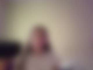 TonyaDellaratta's Live Sex Cam Show