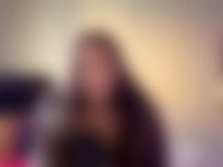 Live cam show with TonyaDellaratta - Striptease on Uber Horny