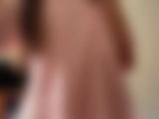 Live cam show with TonyaDellaratta - Shower on liverealitysex.com