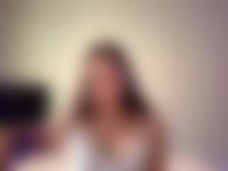 Live cam show with TonyaDellaratta - Thin on Camsoda