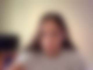Live cam show with TonyaDellaratta - Solo on Camsoda