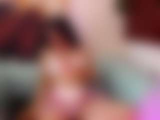 Live cam show with Zafira-Cass - New Teen (18+) on Hubzter Live