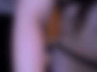 Live cam show with Zafira-Cass - Skinny on LiveSexCams6