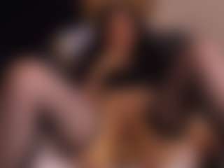 Live cam show with Zafira-Cass - Moaning on WildCum
