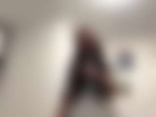 Live cam show with Niky - Twerk on slutload