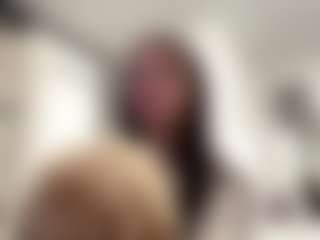 Live cam show with Niky - Tease Black on slutload