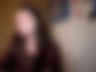 Live cam show with Niky - Public on CamClone