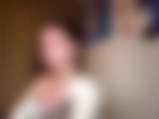 Live cam show with Niky - Hairy Pussy Latina on crypto-cams