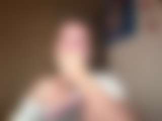 Live cam show with Niky - Blue Eyes on live18s.com