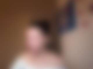 Live cam show with Niky - Hairy Pussy on Adult Interactions